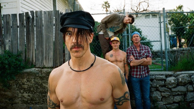 Red Hot Chili Peppers (Photo by Clara Balzary)