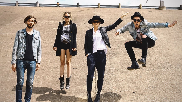 Dead Sara